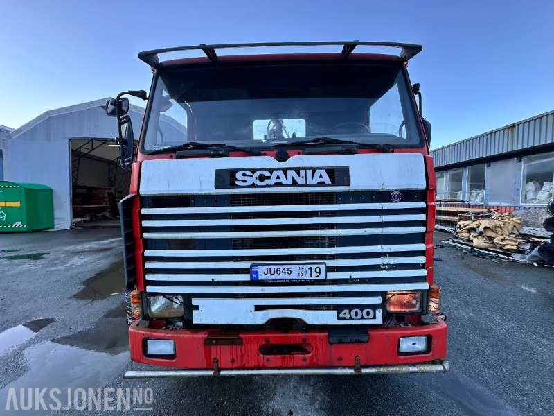 Tűzoltóautó 1992 Scania R 113ML - 400 6X2 Tankbil/Brannbil med vannkanon - Repobjekt, 553874km: 8 kép.