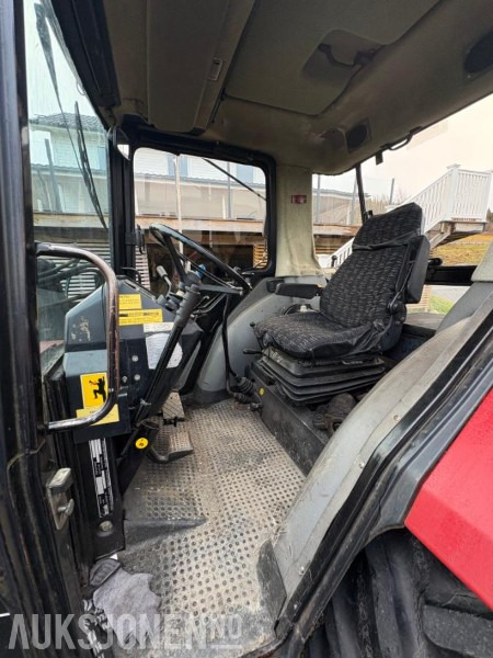 Traktor 1993 CASE IH 845XL - mva fri traktor: 8 kép. Traktor 1993 CASE IH 845XL - mva fri traktor: 8 kép.