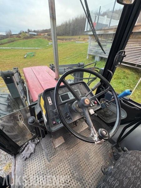 Traktor 1993 CASE IH 845XL - mva fri traktor: 10 kép. Traktor 1993 CASE IH 845XL - mva fri traktor: 10 kép.