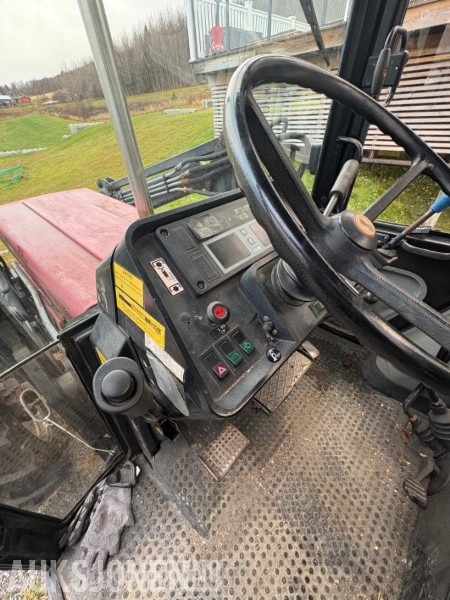 Traktor 1993 CASE IH 845XL - mva fri traktor: 11 kép. Traktor 1993 CASE IH 845XL - mva fri traktor: 11 kép.