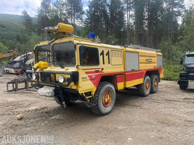 1993 MAN 24460 Brannbil 6x6 - Tűzoltóautó: 1 kép. 1993 MAN 24460 Brannbil 6x6 - Tűzoltóautó: 1 kép.