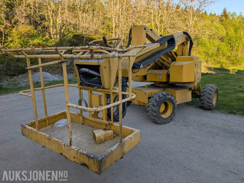 1994 Terex 4x4 TA50RT Z-lift - Emelő: 1 kép. 1994 Terex 4x4 TA50RT Z-lift - Emelő: 1 kép.