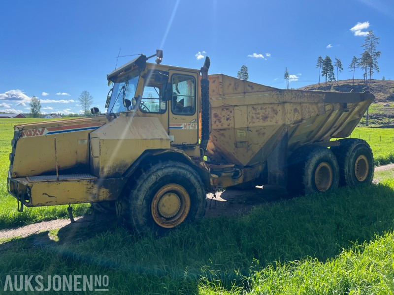 1995 Moxy MT40 dumper - Dömper: 2 kép. 1995 Moxy MT40 dumper - Dömper: 2 kép.