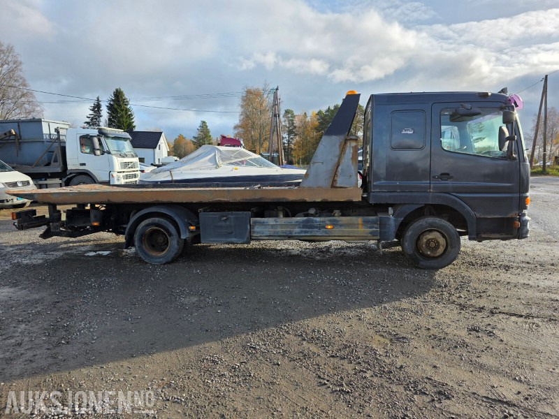 1999 Mercedes-Benz 1017/42 bergingsbil - Tűzoltóautó: 4 kép. 1999 Mercedes-Benz 1017/42 bergingsbil - Tűzoltóautó: 4 kép.
