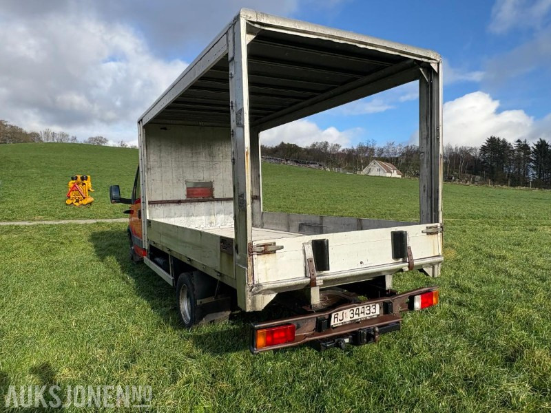 2004 Iveco Daily Med aluminiums plan og kapell ramme - Platós teherautó: 5 kép. 2004 Iveco Daily Med aluminiums plan og kapell ramme - Platós teherautó: 5 kép.
