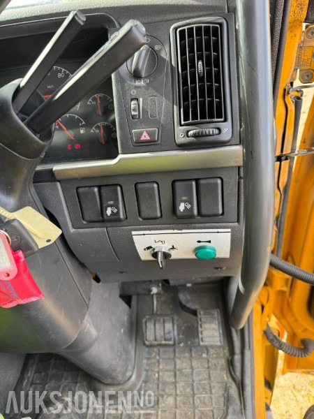 Szemetesautó 2004 Volvo FM-9 4X2 Komprimator - Sidelaster - 247983KM: 12 kép.