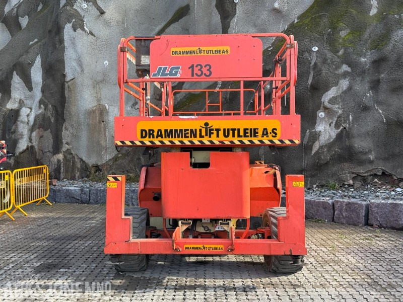 2007 JLG 4394RT sakselift / 4x4 - Emelő: 2 kép. 2007 JLG 4394RT sakselift / 4x4 - Emelő: 2 kép.