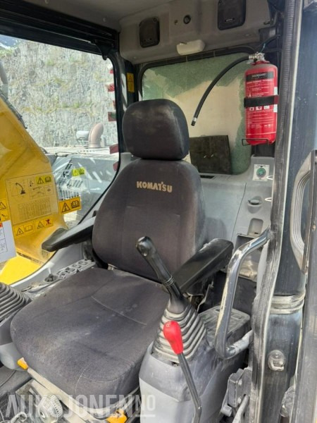 2007 Komatsu PC228US GRAVEMASKIN - Kotrógép: 5 kép. 2007 Komatsu PC228US GRAVEMASKIN - Kotrógép: 5 kép.