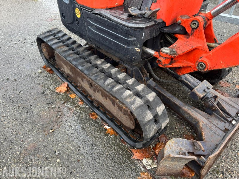 2007 Kubota U10-3 minigraver med 2 skuffer - Kotrógép: 5 kép. 2007 Kubota U10-3 minigraver med 2 skuffer - Kotrógép: 5 kép.