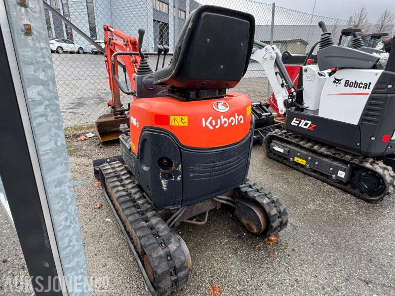 2007 Kubota U10-3 minigraver med 2 skuffer - Kotrógép: 2 kép. 2007 Kubota U10-3 minigraver med 2 skuffer - Kotrógép: 2 kép.