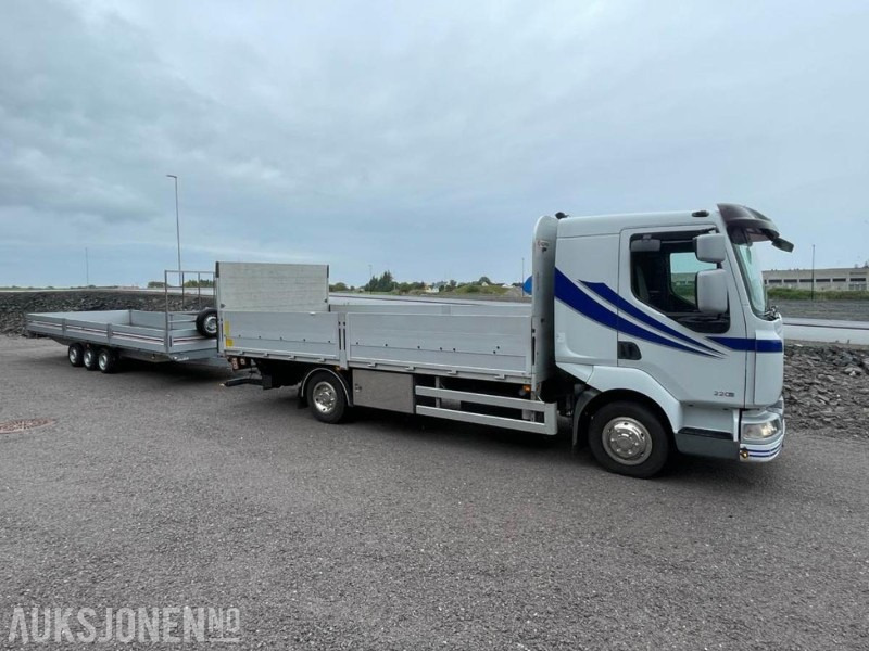 2007 RENAULT MIDLUM LASTEBIL - PLANBIL MED LIFT - 2022 BK-HENGEREN PHN 3565TTA 3 AKSLET MED VIPPEFUNKSJON- KUN 95544 KM! - Platós teherautó: 2 kép. 2007 RENAULT MIDLUM LASTEBIL - PLANBIL MED LIFT - 2022 BK-HENGEREN PHN 3565TTA 3 AKSLET MED VIPPEFUNKSJON- KUN 95544 KM! - Platós teherautó: 2 kép.