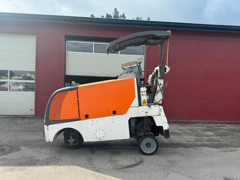 2008 Wirtgen W50DC Asfaltfres - Aszfaltmaró: 3 kép. 2008 Wirtgen W50DC Asfaltfres - Aszfaltmaró: 3 kép.