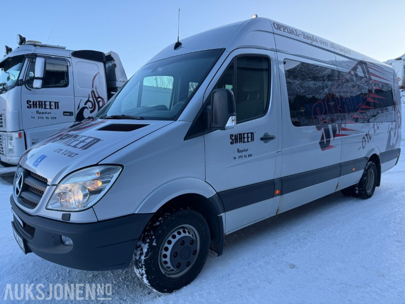 2009 Mercedes-Benz Sprinter 17-seter minibuss – Rullestolheis & godt vedlikeholdt - Minibusz, Kisbusz: 1 kép. 2009 Mercedes-Benz Sprinter 17-seter minibuss – Rullestolheis & godt vedlikeholdt - Minibusz, Kisbusz: 1 kép.