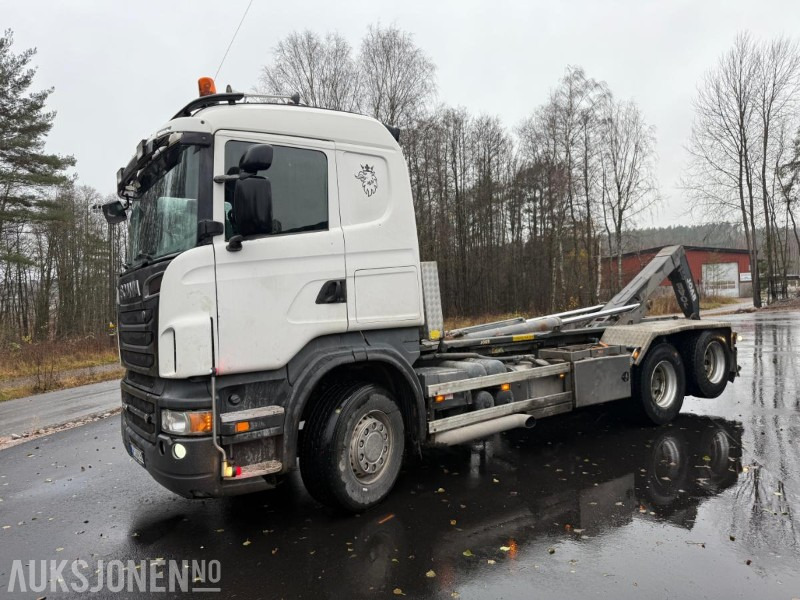 2009 Scania R480 KROKBIL/JOABKROK. - Horgos rakodó teherautó: 1 kép. 2009 Scania R480 KROKBIL/JOABKROK. - Horgos rakodó teherautó: 1 kép.