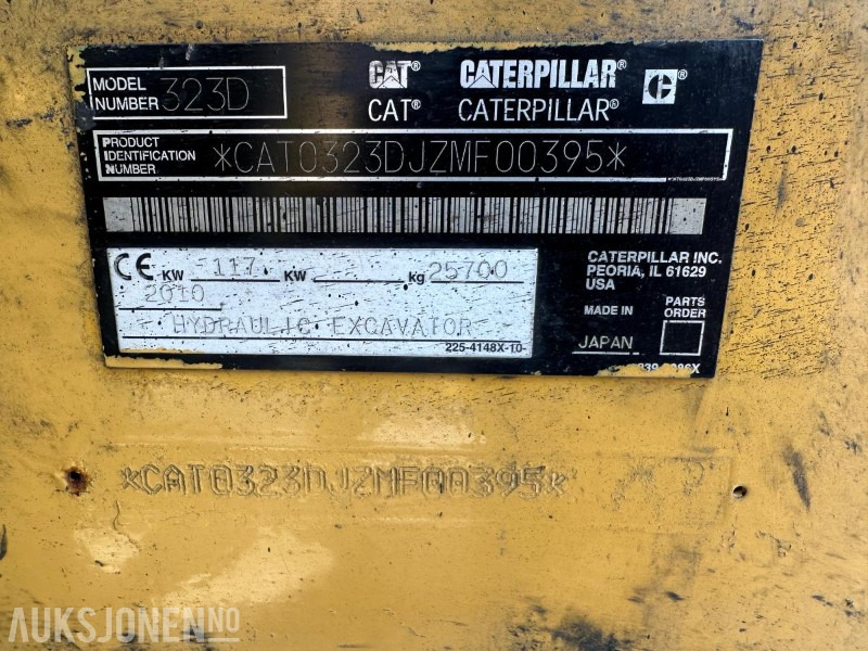 2010 CAT 323D GRAVEMASKIN - 14167 TIMER - Kotrógép: 4 kép. 2010 CAT 323D GRAVEMASKIN - 14167 TIMER - Kotrógép: 4 kép.