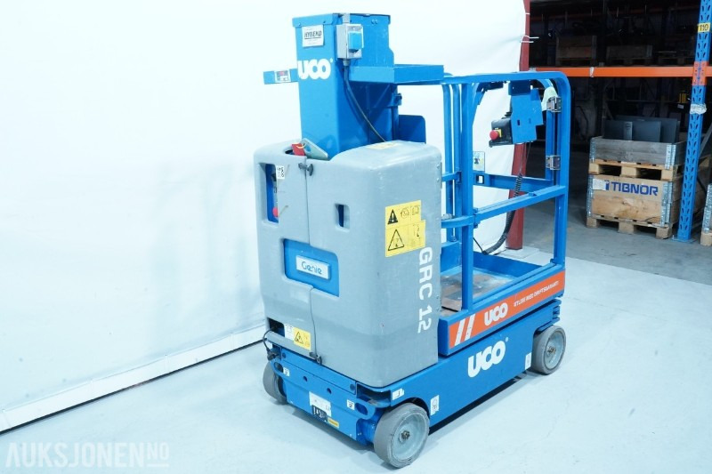 2010 Genie GRC 12 - 5,5m mastelift - Emelő: 4 kép. 2010 Genie GRC 12 - 5,5m mastelift - Emelő: 4 kép.