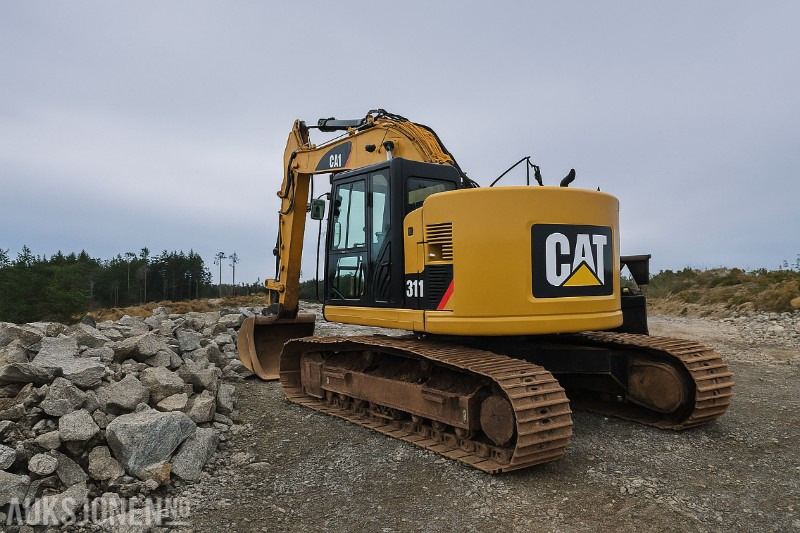 2011 Cat 328D - Sentralsmøring-Nylig sertifisert- gravemaskin - Kotrógép: 4 kép. 2011 Cat 328D - Sentralsmøring-Nylig sertifisert- gravemaskin - Kotrógép: 4 kép.