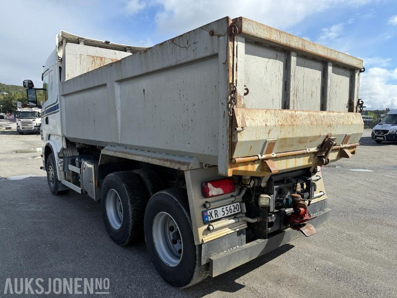 2011 Scania R620 6X4 Tippbil med 2005 Carnehl trippelkjerre - Billenőplatós teherautó: 5 kép. 2011 Scania R620 6X4 Tippbil med 2005 Carnehl trippelkjerre - Billenőplatós teherautó: 5 kép.