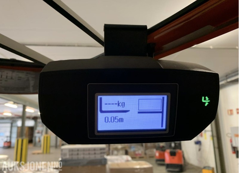 2011 Skyvemasttruck - Toyota BT RRE - Emelő: 5 kép. 2011 Skyvemasttruck - Toyota BT RRE - Emelő: 5 kép.