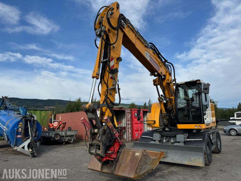 2012 Liebherr A918 Compact hjulmaskin TILTROTATOR, TOPCON GPS - Kotrógép: 2 kép. 2012 Liebherr A918 Compact hjulmaskin TILTROTATOR, TOPCON GPS - Kotrógép: 2 kép.