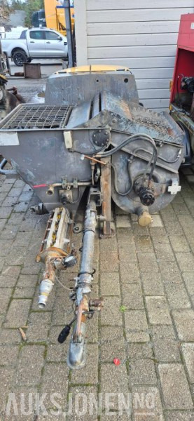2012 Putzmeister SPZ11.BBR. - Építőipari berendezések: 4 kép. 2012 Putzmeister SPZ11.BBR. - Építőipari berendezések: 4 kép.
