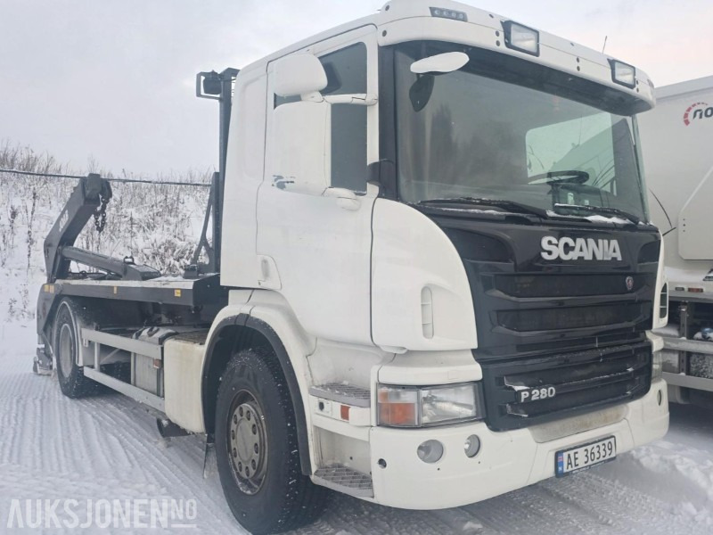 2012 Scania P280 - Liftdumper - 248 000km - Konténerszállító: 3 kép. 2012 Scania P280 - Liftdumper - 248 000km - Konténerszállító: 3 kép.