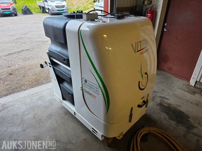 2012 Vitra Hotwater II ugressbekjemper - Építőipari berendezések: 3 kép. 2012 Vitra Hotwater II ugressbekjemper - Építőipari berendezések: 3 kép.