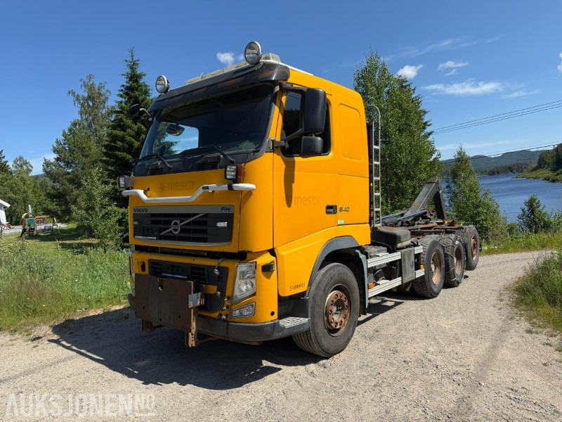 2012 Volvo FH540 8x4 brøyterigget Krokbil rep objekt - Horgos rakodó teherautó: 1 kép. 2012 Volvo FH540 8x4 brøyterigget Krokbil rep objekt - Horgos rakodó teherautó: 1 kép.