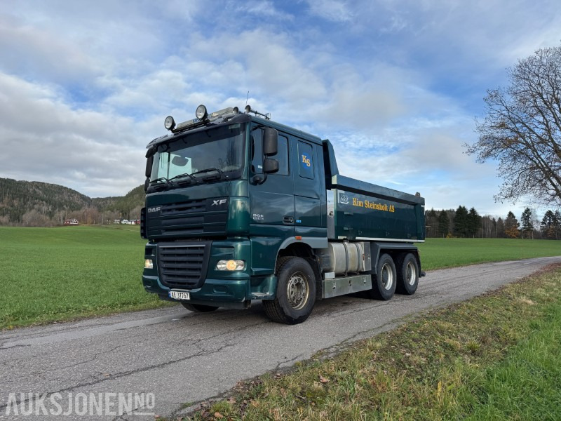 Billenőplatós teherautó 2013 DAF XF Tippbil - 12,9 Liter - 462 hk: 1 kép.