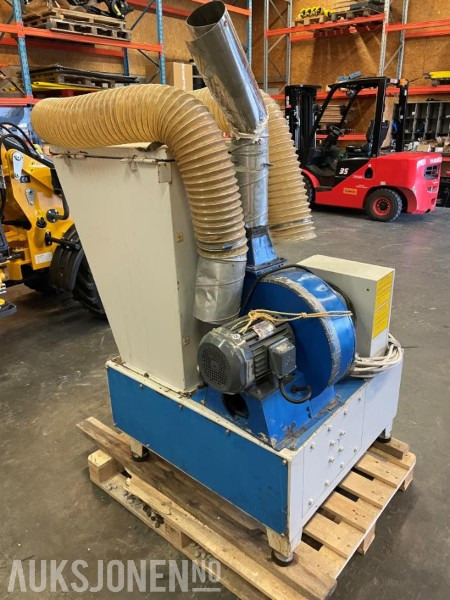 2014 Comafer MAC300 fliskvern - Építőipari berendezések: 1 kép. 2014 Comafer MAC300 fliskvern - Építőipari berendezések: 1 kép.