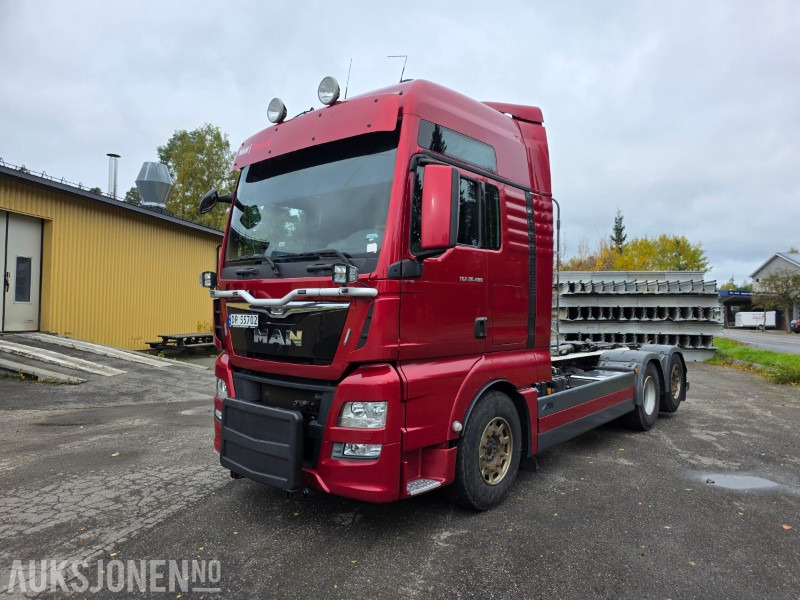2014 MAN TGX 26.480 6X2-4 BL 18 T krok leveres med ny EU - Horgos rakodó teherautó: 1 kép. 2014 MAN TGX 26.480 6X2-4 BL 18 T krok leveres med ny EU - Horgos rakodó teherautó: 1 kép.