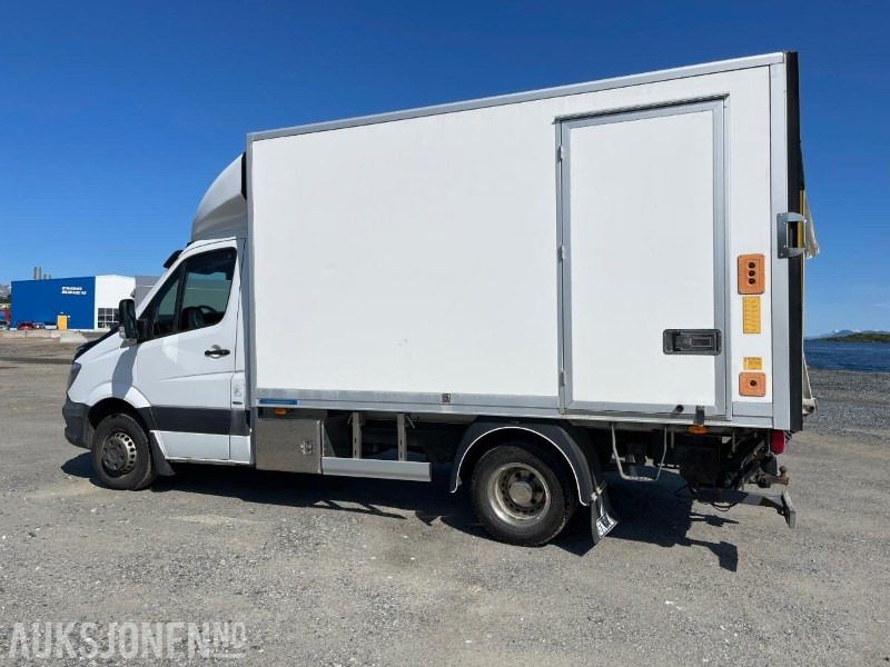 2014 Mercedes-Benz 516 Bluetec Sprinter Automat, kun 157716 km, SKAB påbygg, og 750 kg Zepro bakløft - Dobozos felépítményű teherautó: 3 kép. 2014 Mercedes-Benz 516 Bluetec Sprinter Automat, kun 157716 km, SKAB påbygg, og 750 kg Zepro bakløft - Dobozos felépítményű teherautó: 3 kép.