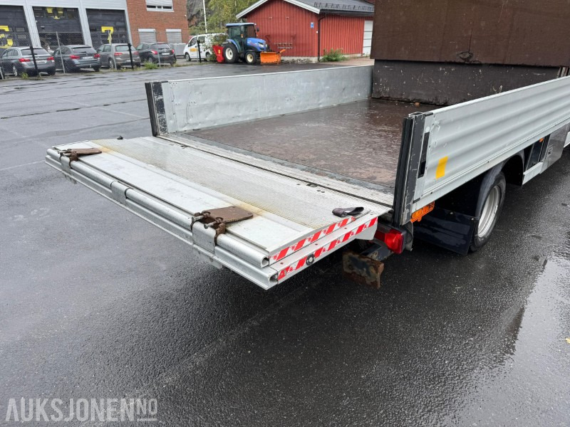 Platós teherautó 2014 Mercedes-Benz Sprinter 516 CDI planbil, 5-tonn, dobbelkabin, bakløft, lysbjelke: 19 kép.