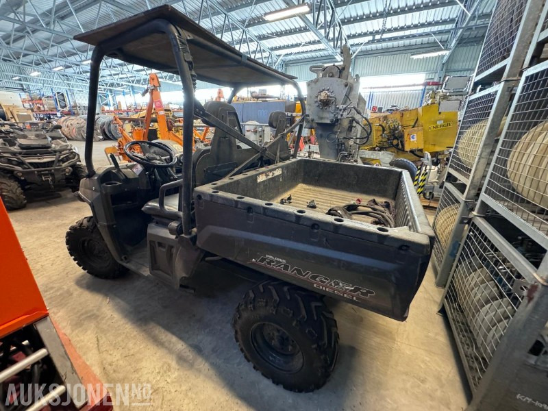 2014 Polaris RANGER DIESEL 800 UTV - 4x4 - 40 km/t - 2 seter - Gått 472 timer / 3638 km - Traktor registrert - Traktor: 5 kép. 2014 Polaris RANGER DIESEL 800 UTV - 4x4 - 40 km/t - 2 seter - Gått 472 timer / 3638 km - Traktor registrert - Traktor: 5 kép.