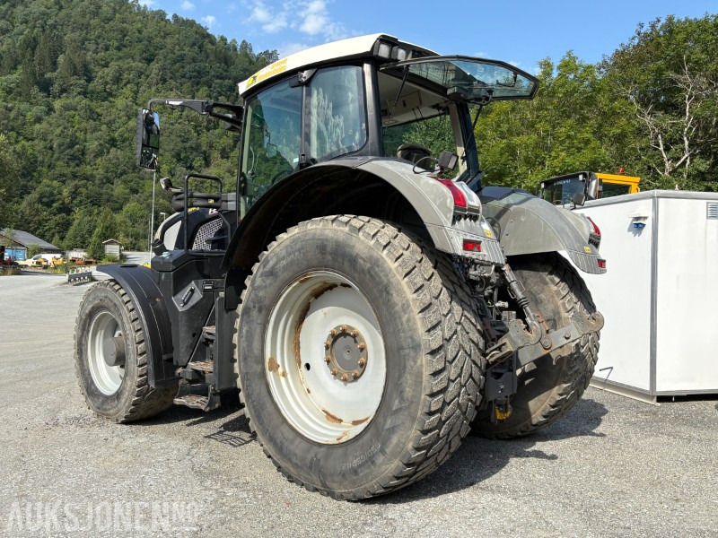 2015 Fendt 828 Vario - 2 sett hjul - EU ok 30.04.27 - fabrikkny motor - serviceavtale - Traktor: 4 kép. 2015 Fendt 828 Vario - 2 sett hjul - EU ok 30.04.27 - fabrikkny motor - serviceavtale - Traktor: 4 kép.