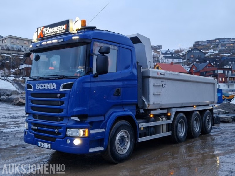 2015 Scania R580 Tippbil - Euro6 - 8X4 - 483 000km - Billenőplatós teherautó: 1 kép. 2015 Scania R580 Tippbil - Euro6 - 8X4 - 483 000km - Billenőplatós teherautó: 1 kép.