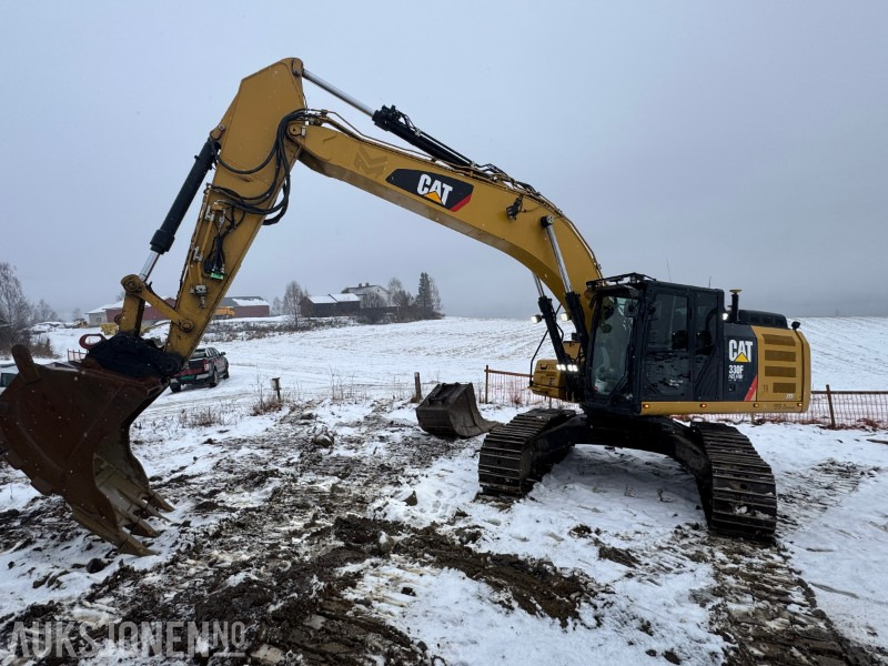 2016 Cat 330FL GRAVEMASKIN, GPS, TILTROTATOR, 2 SKUFFER +++ - Lánctalpas kotró: 4 kép. 2016 Cat 330FL GRAVEMASKIN, GPS, TILTROTATOR, 2 SKUFFER +++ - Lánctalpas kotró: 4 kép.