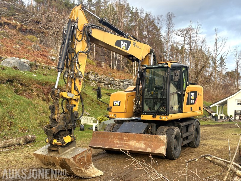 2016 Cat M314F hjulgraver - serviceavtale - nylig service - tiltrotator og pusseskuffe - Gumikerekes kotró: 1 kép. 2016 Cat M314F hjulgraver - serviceavtale - nylig service - tiltrotator og pusseskuffe - Gumikerekes kotró: 1 kép.