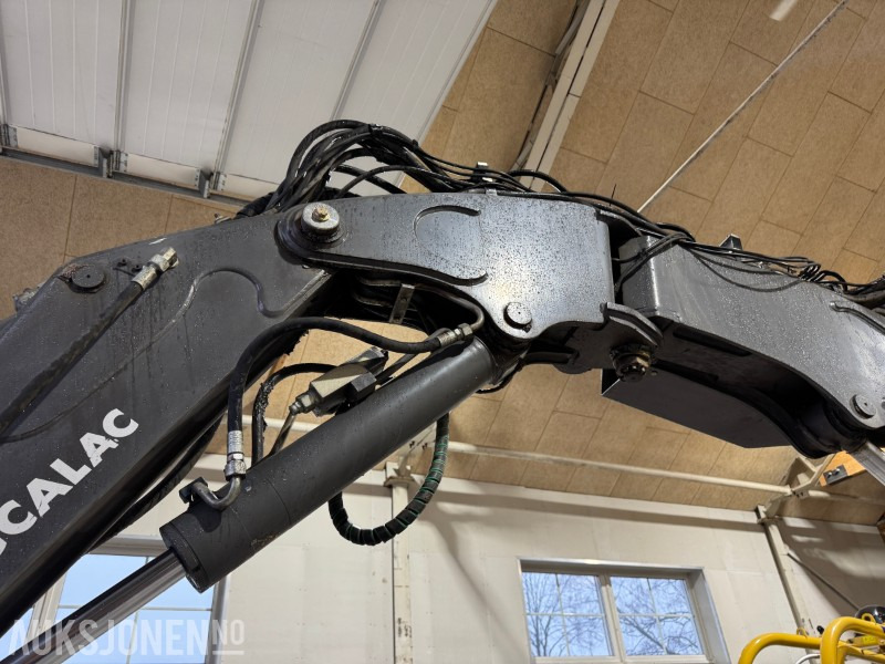 Minikotró 2016 Mecalac 8MCR-T4 gravemaskin: 16 kép. Minikotró 2016 Mecalac 8MCR-T4 gravemaskin: 16 kép.