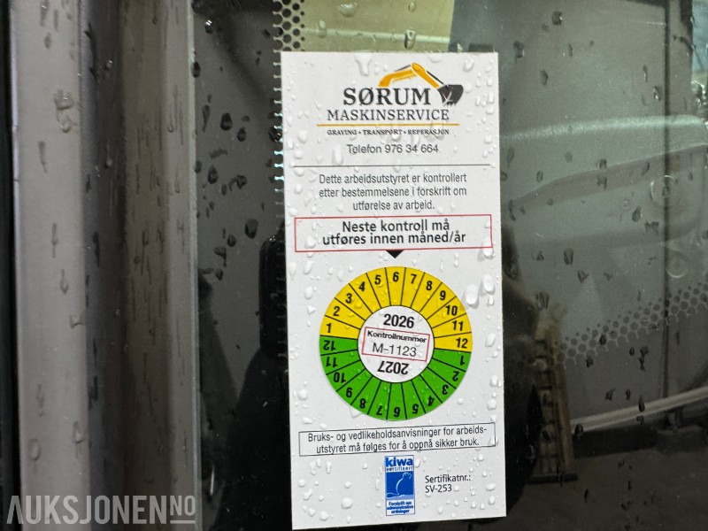 Minikotró 2016 Mecalac 8MCR-T4 gravemaskin: 13 kép. Minikotró 2016 Mecalac 8MCR-T4 gravemaskin: 13 kép.