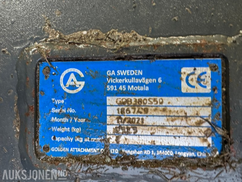 Minikotró 2016 Mecalac 8MCR-T4 gravemaskin: 19 kép. Minikotró 2016 Mecalac 8MCR-T4 gravemaskin: 19 kép.