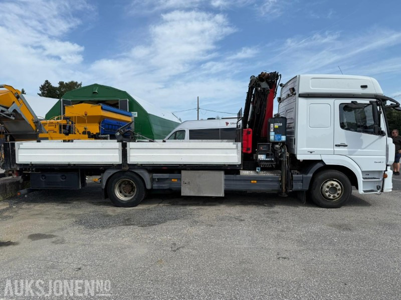 2016 Mercedes-Benz ATEGO 1530L kranbil m/ COPMA 130A.4 kran - Darus autó: 4 kép. 2016 Mercedes-Benz ATEGO 1530L kranbil m/ COPMA 130A.4 kran - Darus autó: 4 kép.
