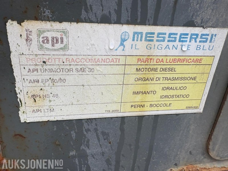 Dömper 2016 Messersi TCH R812D minidumper: 13 kép. Dömper 2016 Messersi TCH R812D minidumper: 13 kép.