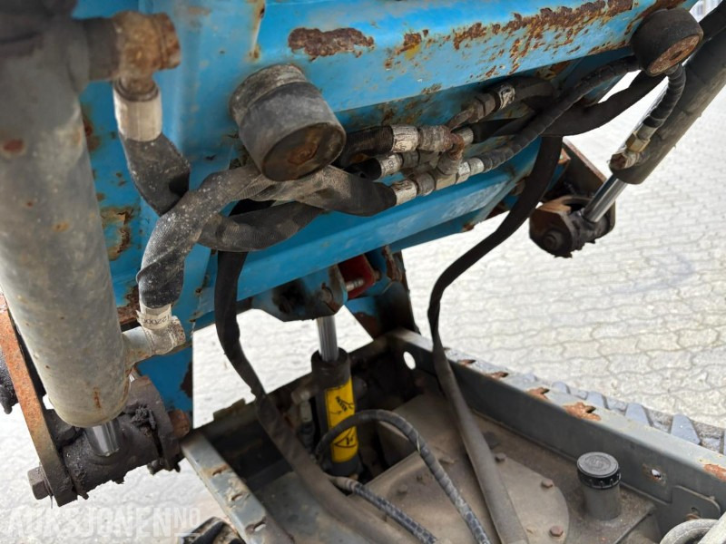 Dömper 2016 Messersi TCH R812D minidumper: 10 kép. Dömper 2016 Messersi TCH R812D minidumper: 10 kép.