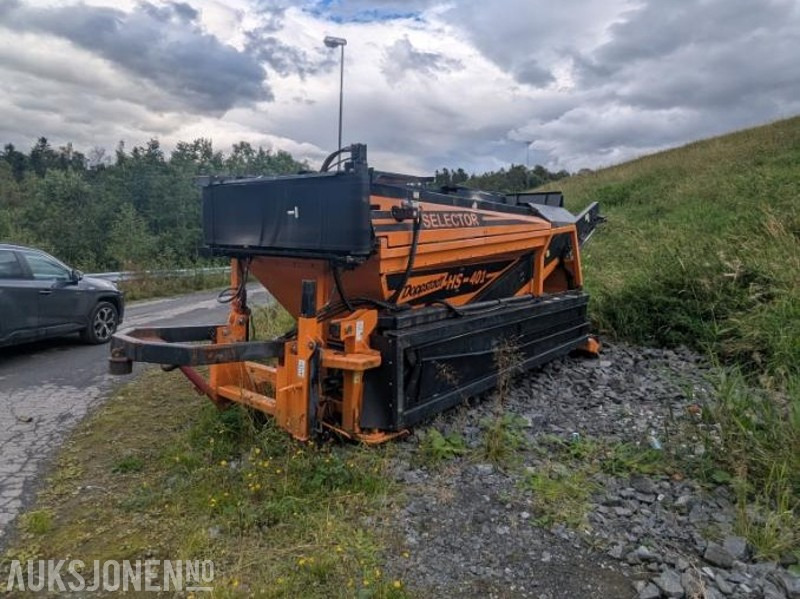 2017 Doppstadt HS-401 Selector Sikt - Kun 80 timer - Hydraulisk drift og magnetbånd - Osztályozó berendezés: 4 kép. 2017 Doppstadt HS-401 Selector Sikt - Kun 80 timer - Hydraulisk drift og magnetbånd - Osztályozó berendezés: 4 kép.