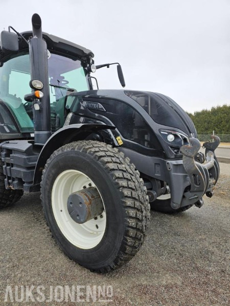 2017 Valtra S374 - Traktor: 4 kép. 2017 Valtra S374 - Traktor: 4 kép.