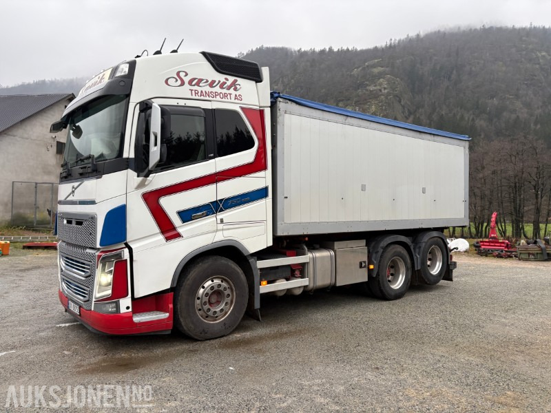 2017 Volvo VOLVO - Alvaz teherautó: 2 kép. 2017 Volvo VOLVO - Alvaz teherautó: 2 kép.