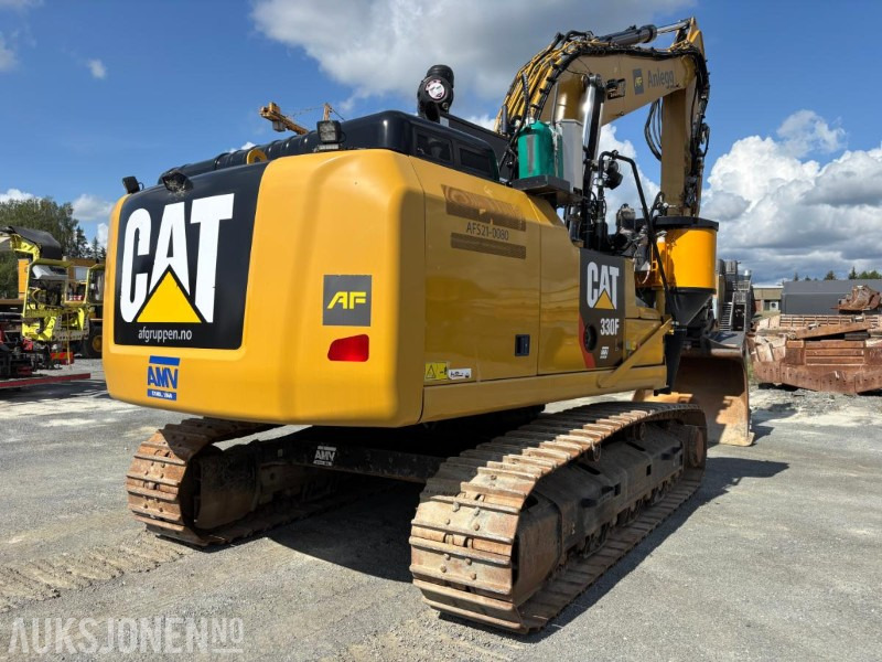 2018 Cat 330F beltegraver med BORTÅRN - Kotrógép: 3 kép. 2018 Cat 330F beltegraver med BORTÅRN - Kotrógép: 3 kép.