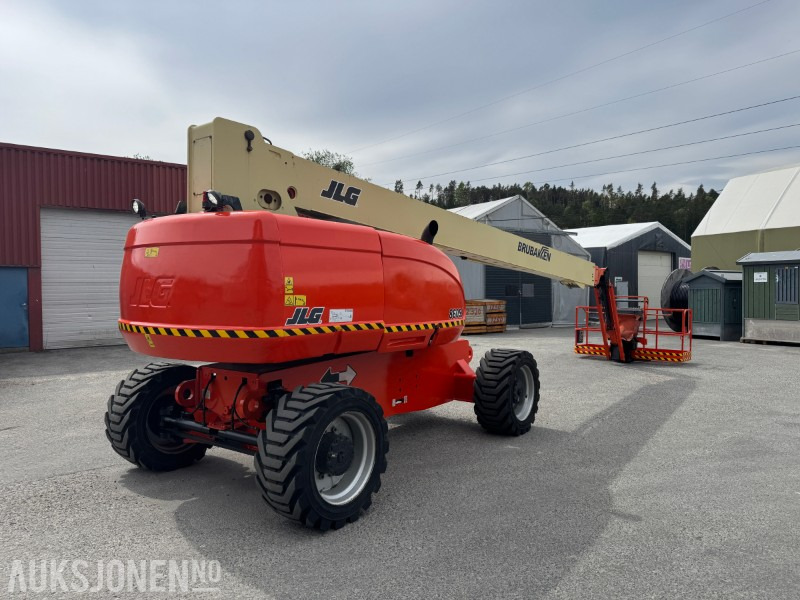 2018 JLG 860SJ Bomlift - Teleskoplift - Emelő: 2 kép. 2018 JLG 860SJ Bomlift - Teleskoplift - Emelő: 2 kép.