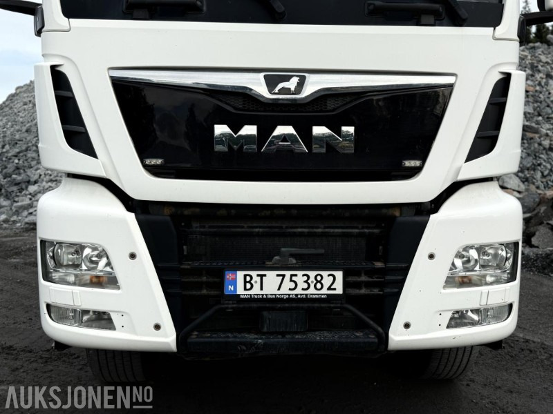 Billenőplatós teherautó 2018 MAN TGS 26.500 6x4 tippbil: 9 kép.